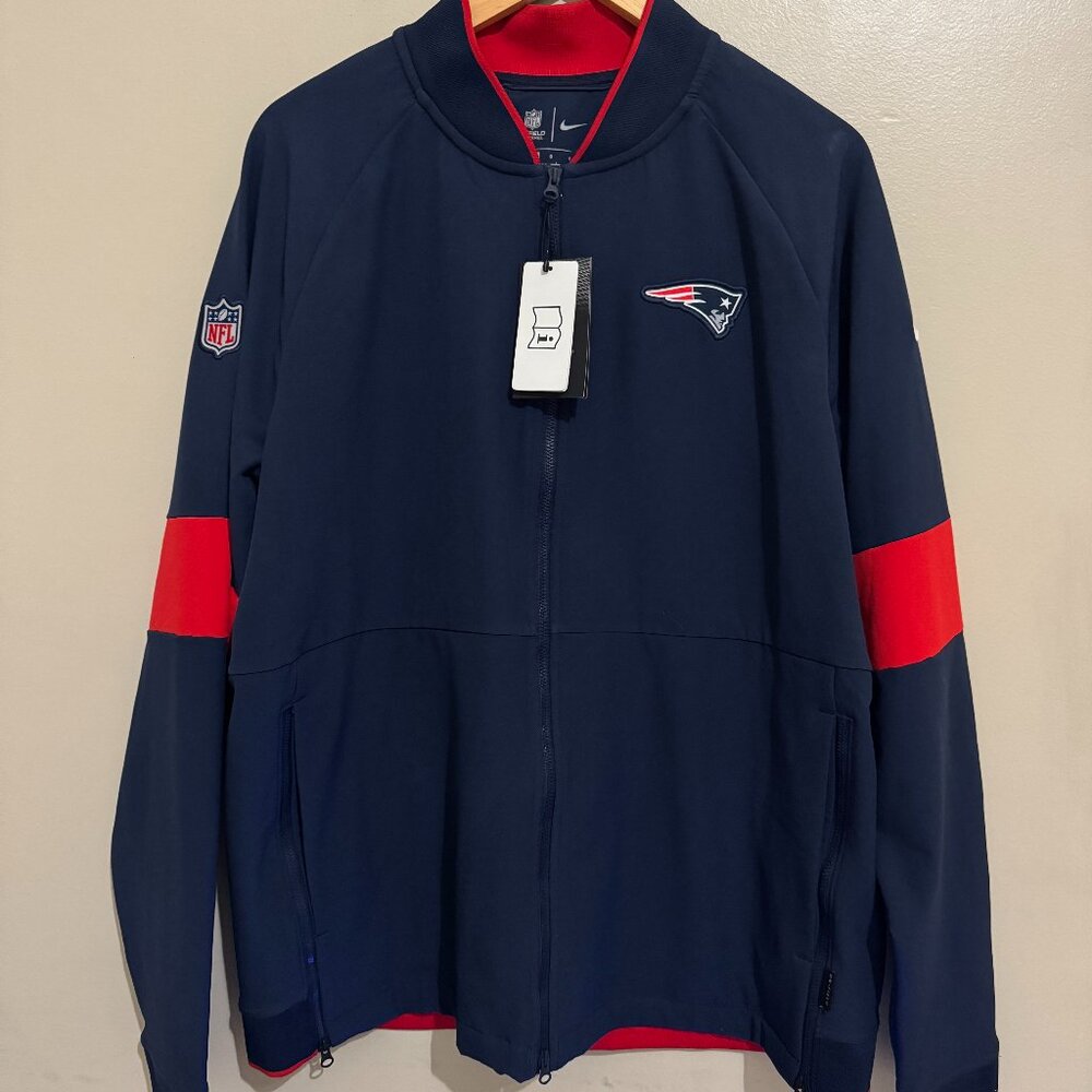 Nike NFL New England Patriots Sideline On-Field Coach Player Jacket Mens XL NEW